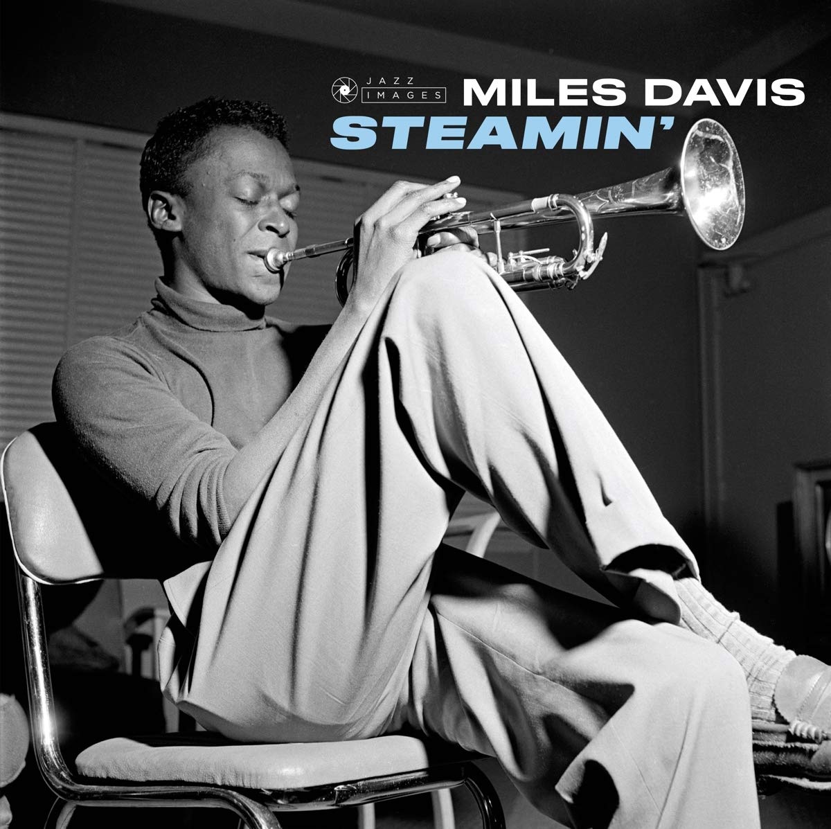 Miles davis blue miles. Майлс Дейвис. Майлз Дэвис трубач. Miles Davis фото. Jazz Miles Davis.